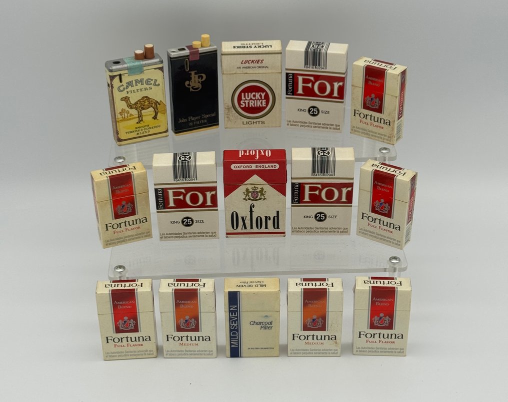 Camel, Lucky Strike, Fortuna... Various models of cigarrete box lighters - χωρίς τιμή ασφαλείας - Αναπτήρας - Πλαστικό - (15) #1.0