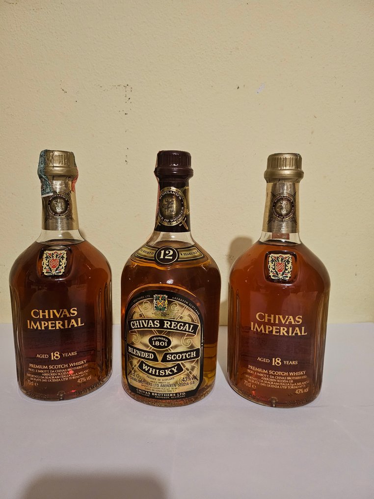 Chivas Imperial 18yo + Chivas Regal 12yo  - 70 cl, 75 cl - 3 flaskor #1.0