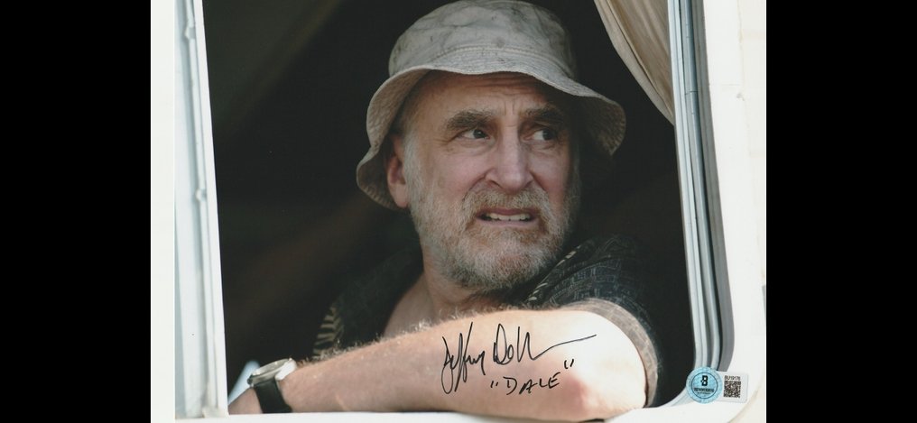 The Walking Dead - Signed by Jeffrey DeMunn (Dale) #2.1
