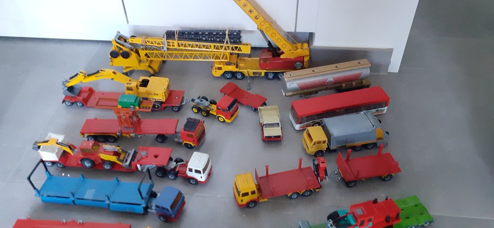 Siku 1:55 - Modellino di camion  (21) #1.0