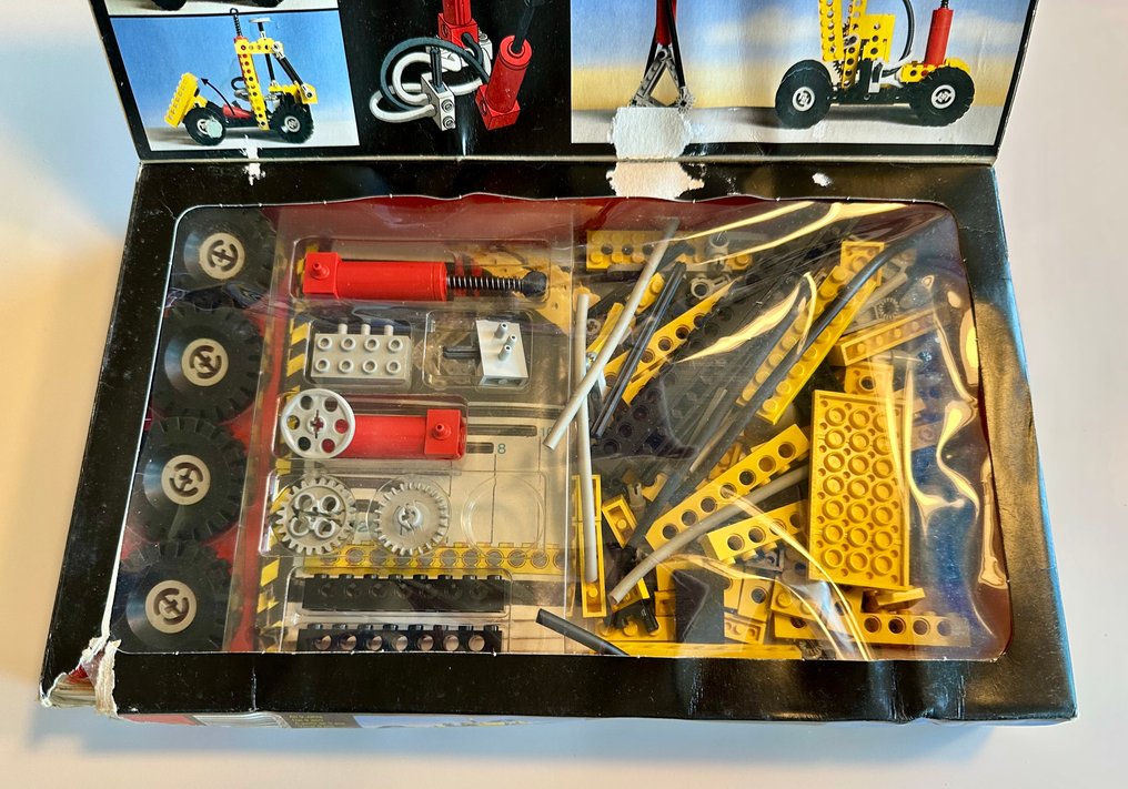 Lego Set - Technic - 8040; 8055 #2.1