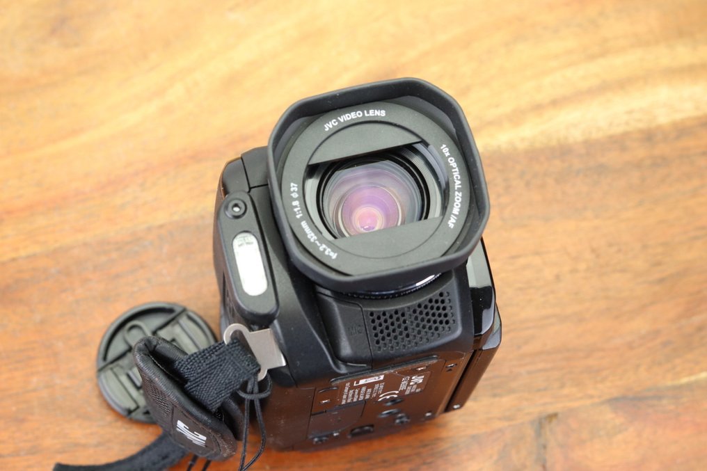 JVC GZ-MG505 , 3CCD sensor system Video camera #3.2