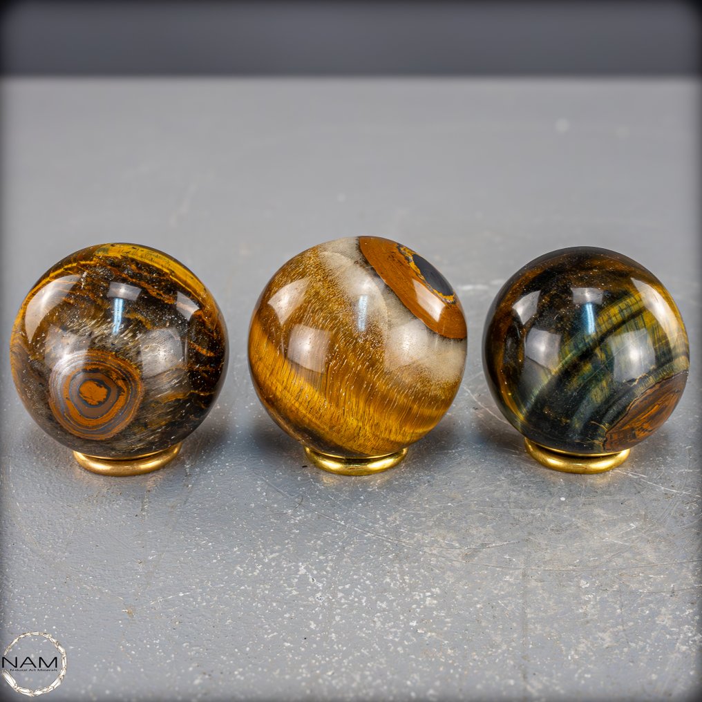 虎睛石球体套装——和谐的力量与优雅 Sphere- 651.42 g - (3) #3.2