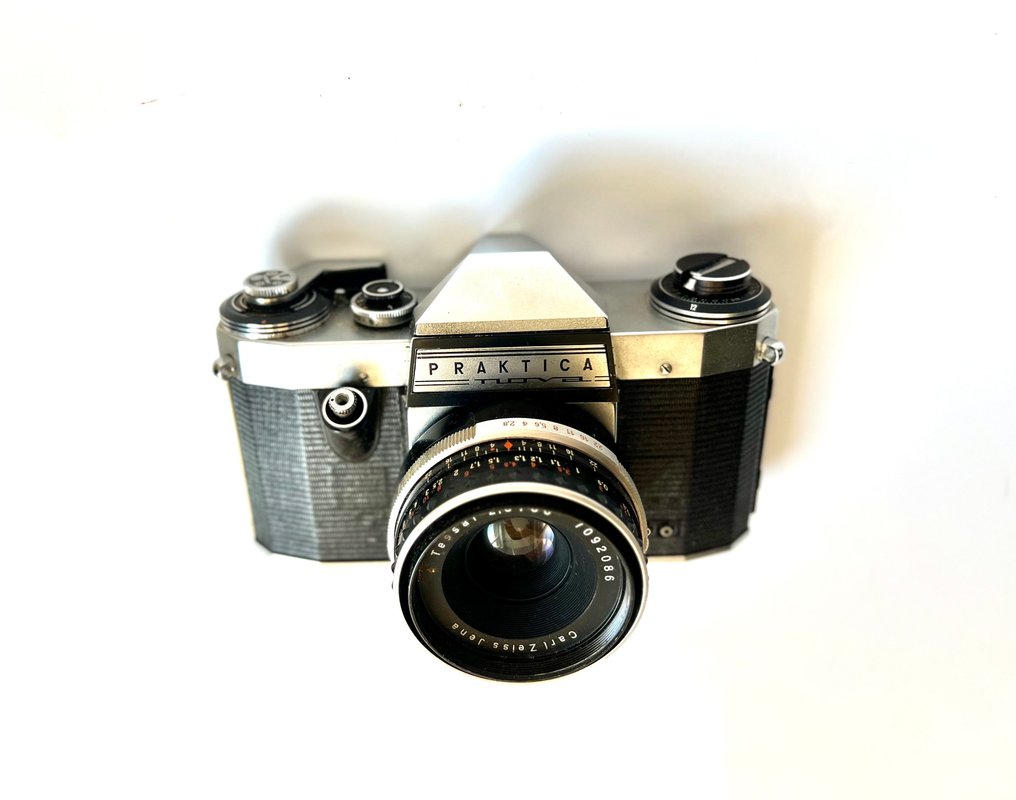 Praktica Nova + CZJ Tessar 2,8/50mm | Αναλογική φωτογραφική μηχανή #1.0