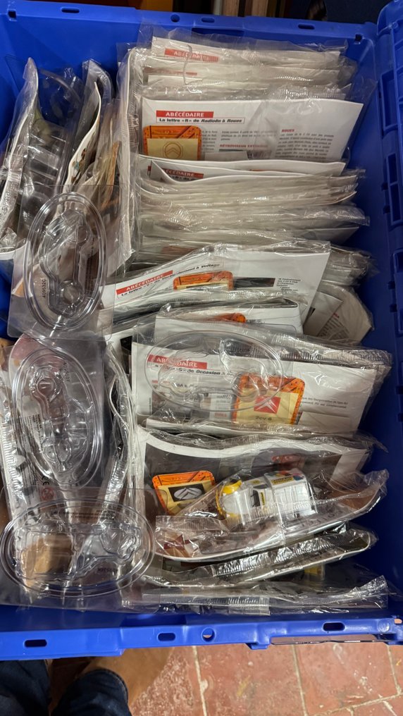 Norev 1:43 - 模型汽车 (170) - Citroën 2CV - 完整系列 170 2cv hachette #3.2