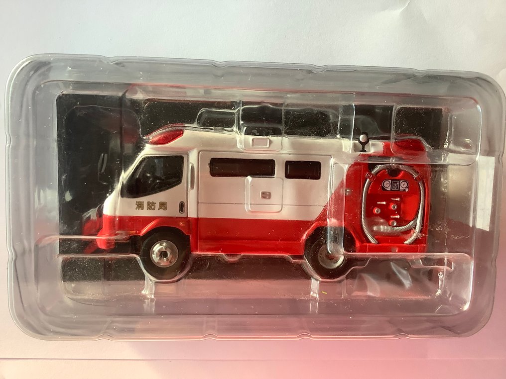 1:76 - Miniatura de carro  (6) - Véhicules de pompiers miniatures #3.2