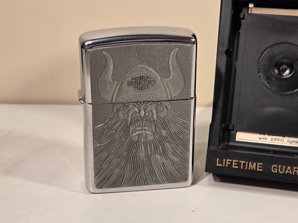Zippo - Harley Davidson -Barrett Smythe- Viking - Lighter - Messing, Tinn #4.3