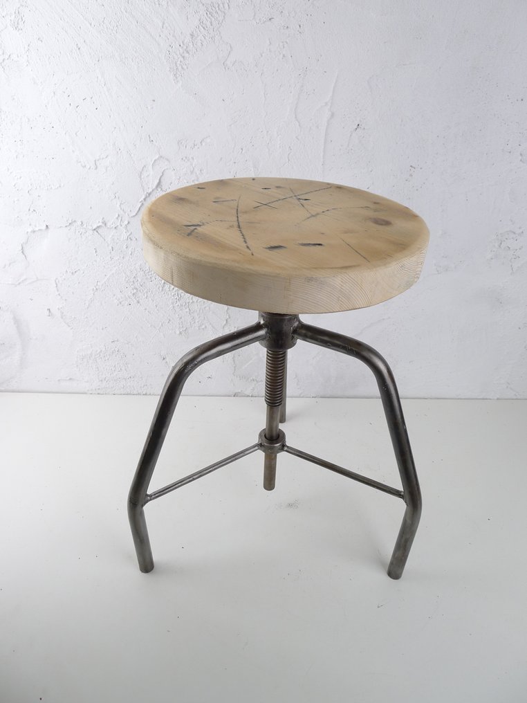 Zsámoly - Acél, Fa - acél forgó taboret #2.1