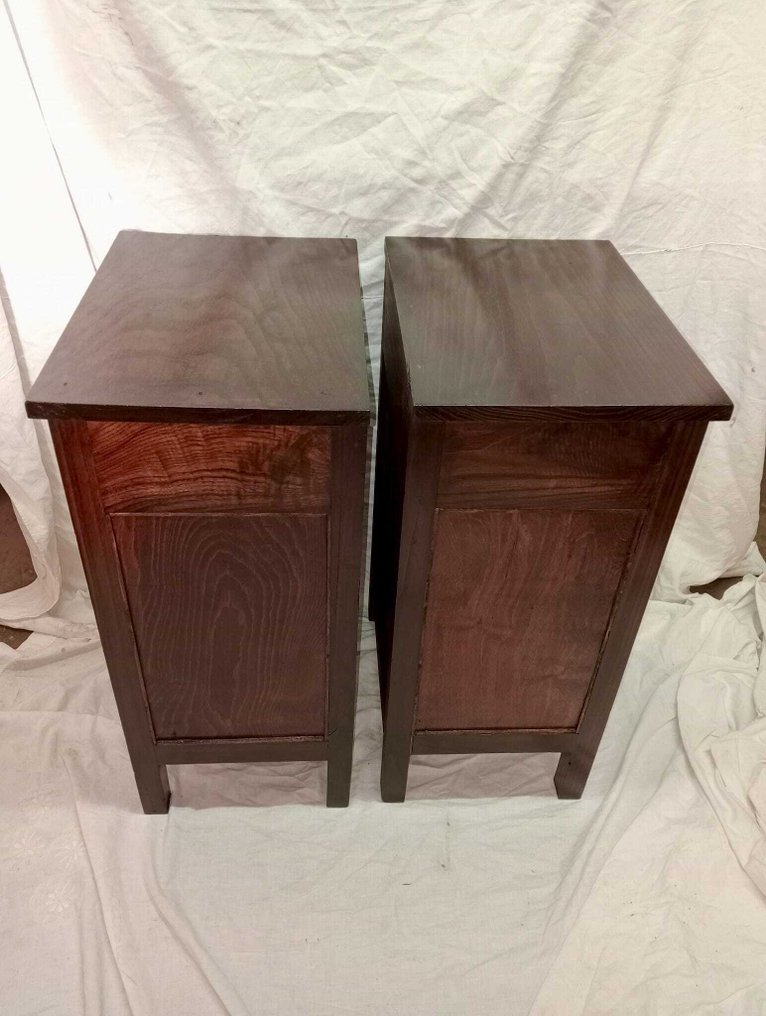 Nightstand (2) - Rosewood #4.3