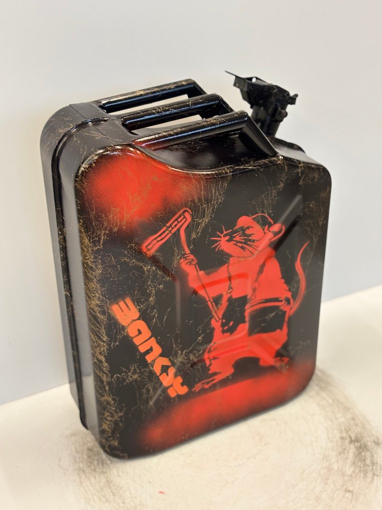 Rob VanMore - Oil Crisis Banksy Rat-vertising XL - 47cm #2.1