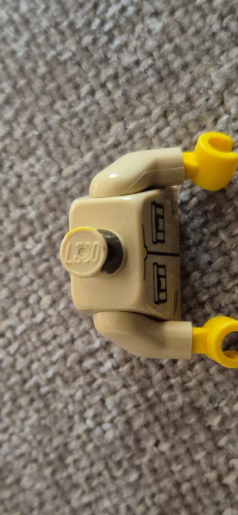 Lego Μίνι φιγούρα - 10123 Cloud City - Classic Town - SW0103: Luke Skywalker (Cloud City, Tan Shirt) #2.1