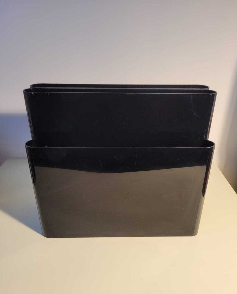 Kartell - Giotto Stoppino - 雜誌架 - Mod. 4676 - ABS樹脂 #1.0