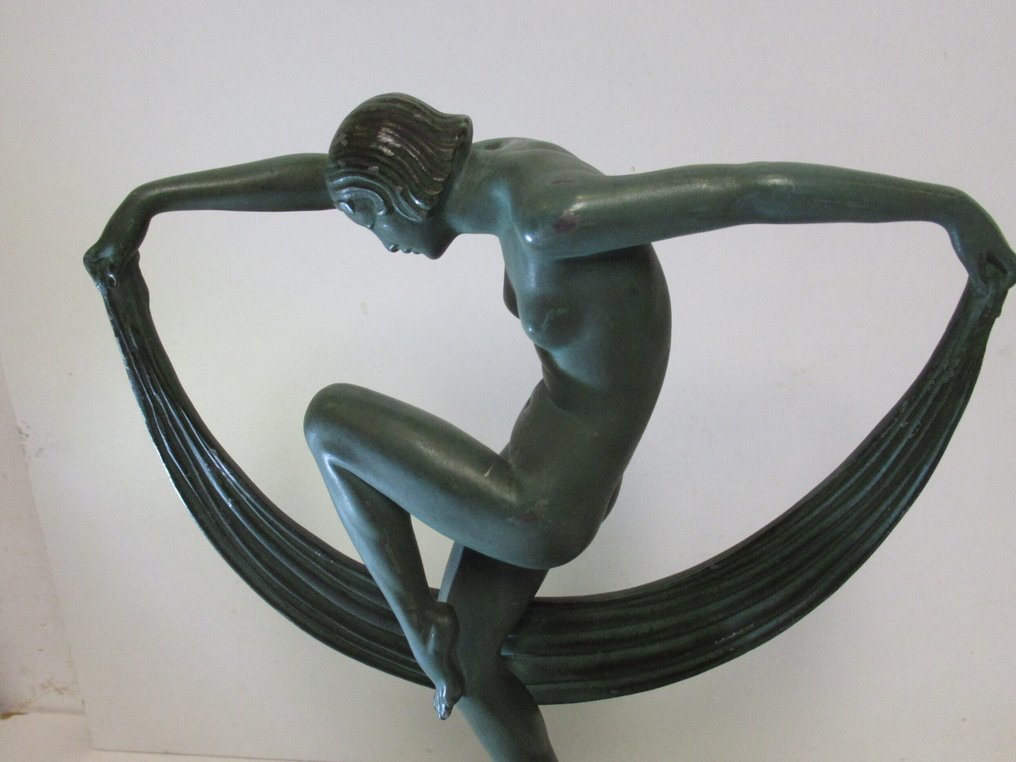 Le Verrier - Marcel Bouraine - Sculpture, folie - 29 cm - Alloy - 1940 #2.1