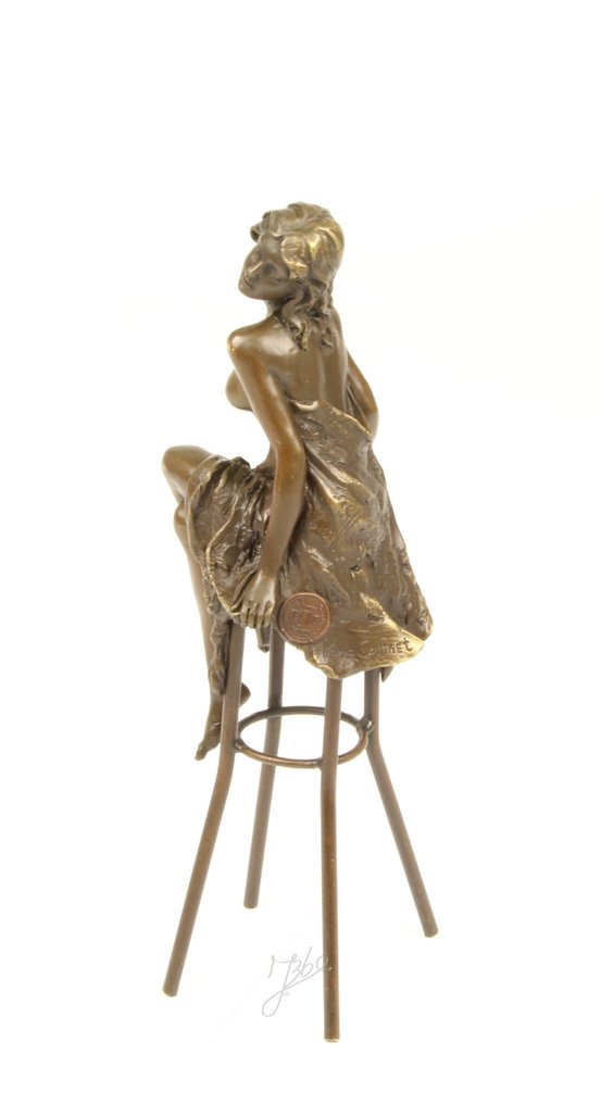 Statuetă - Bronzeskulptur – Dame auf Barstuhl - Bronz #3.2