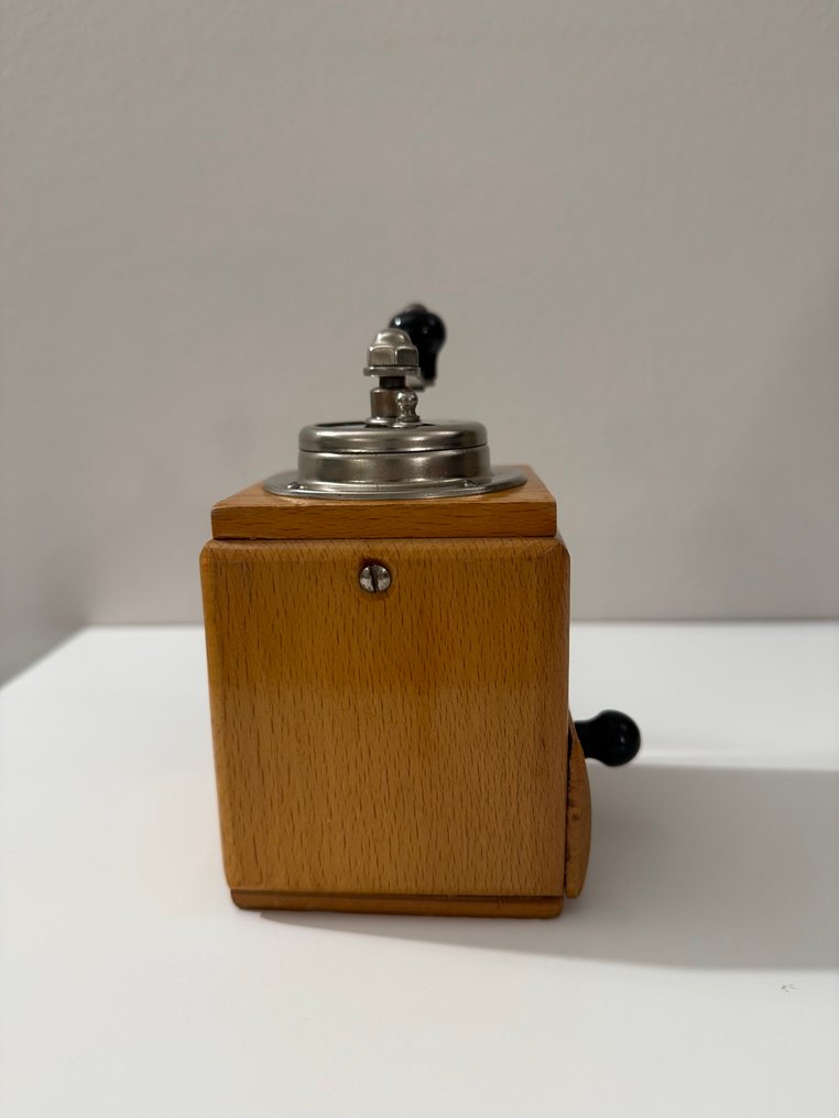 C. A. Lehnartz - 咖啡研磨机 - 木材、钢、金属板 #4.3