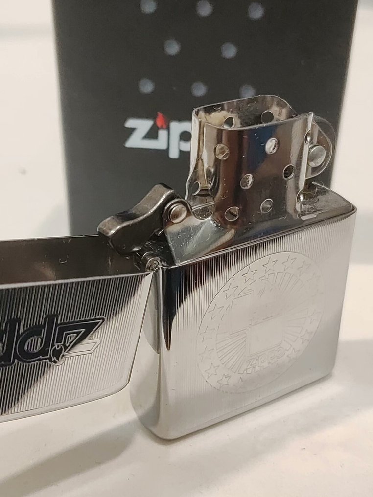 Zippo - Zippo 50th Anniversary lighter from May 1992 - 沒有保留價 - 打火機 - 鋼 #3.2