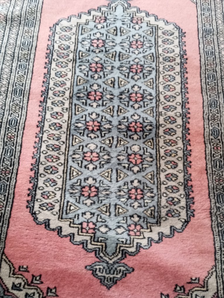 Tæppe - 1.5 cm - 0.96 cm #2.1