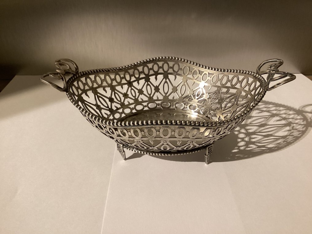 H.Hooijkaas - Bonbon mand - .833 zilver #1.0