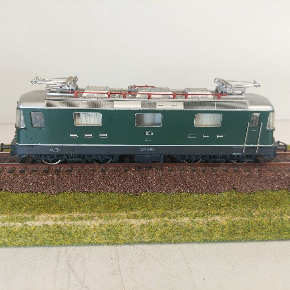 Fleischmann H0轨 - 4343 - 电力机车 (1) - Re 4/4 SBB #11156 绿色 - SBB #2.1