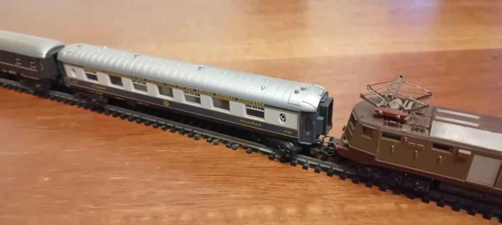 Lima H0轨 - 模型火车 (5) - E424配备四节客车 - FS, CIWL #2.1