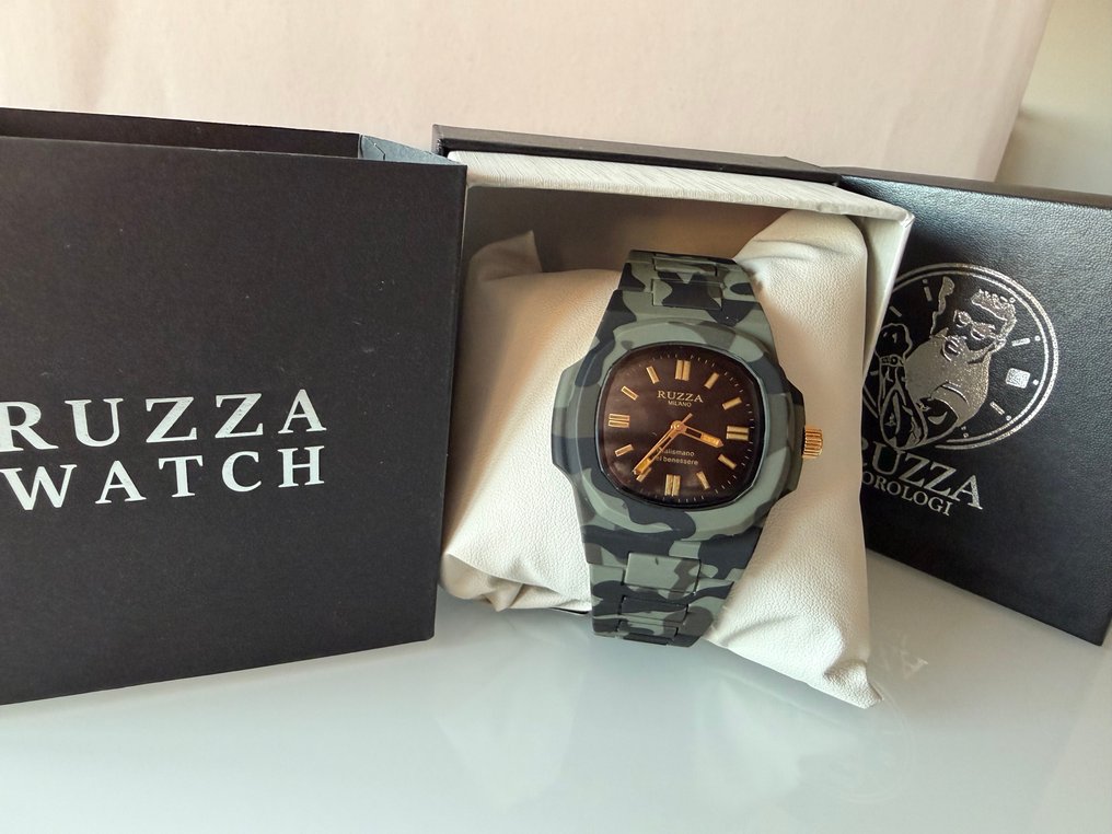 RUZZA - Zonder minimumprijs - Heren - 2020+  #4.3