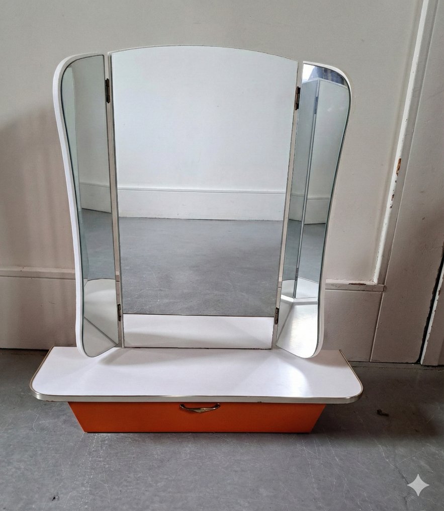 Vægspejl  - træ og glas - With load #1.0