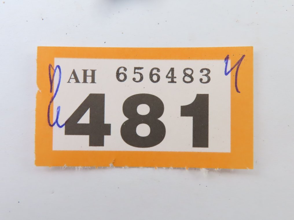 Fleischmann H0轨 - 97 5245K - 模型火车货车组 (1) - 两件套货车，配备四轴集装箱运输车，带有载荷和印有“DHL”的标志。 - NS #1.0