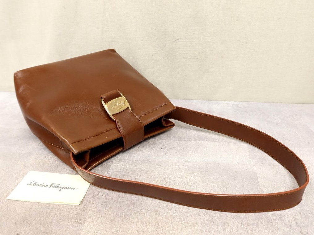 Salvatore Ferragamo - Käsilaukku #1.0