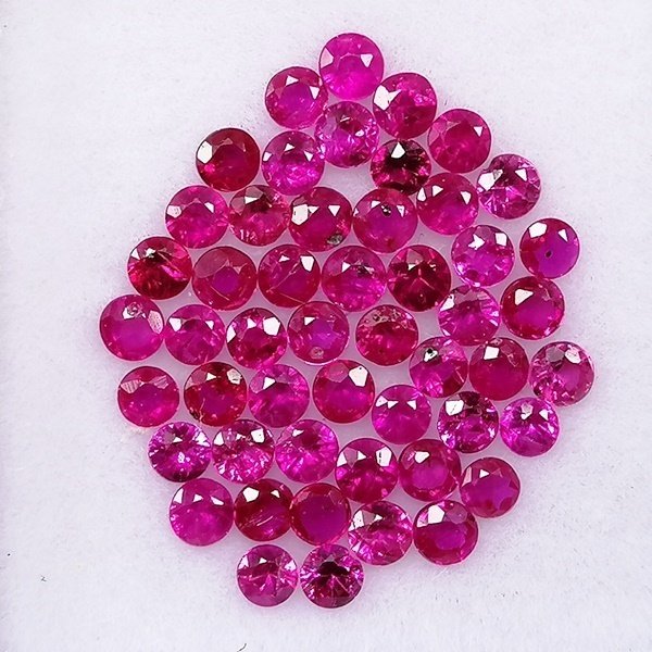51 pcs  Rosso Rubino  - 2.01 ct - Instituto Gemólogico Español (IGE) - T1 - Minor #4.3