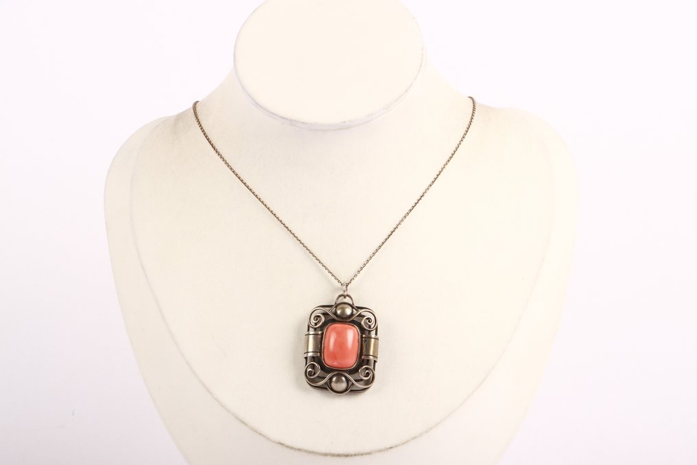 χωρίς τιμή ασφαλείας - Κολιέ με μενταγιόν Ασημί - Art deco κοράλλι 1930 #1.0