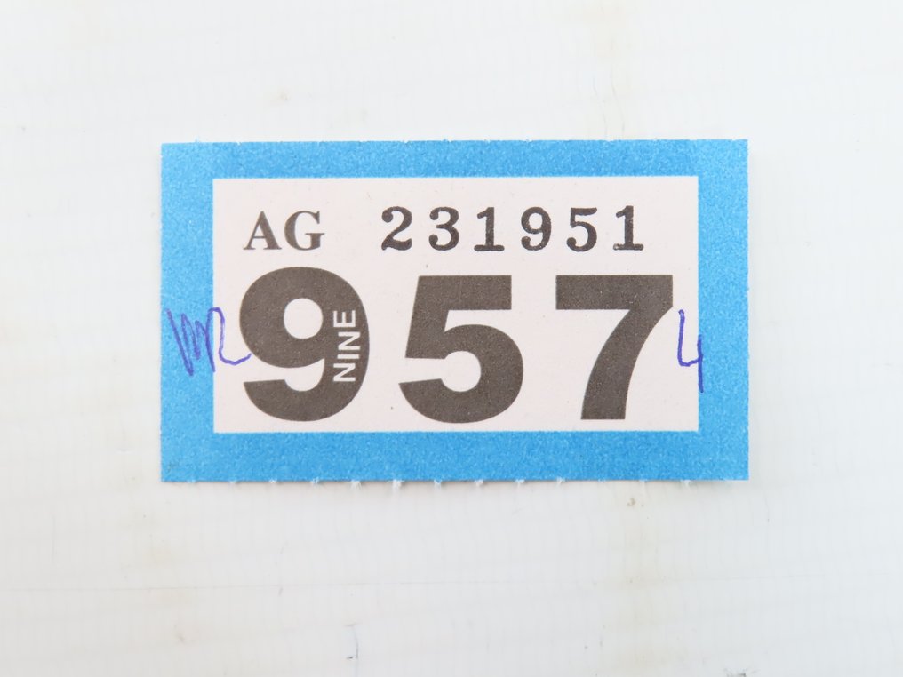 Märklin H0 - 43290 - 模型客運火車套裝 (1) - 三节客车组配备四节高速列车车厢，二等，包括餐车。 - DB #3.2