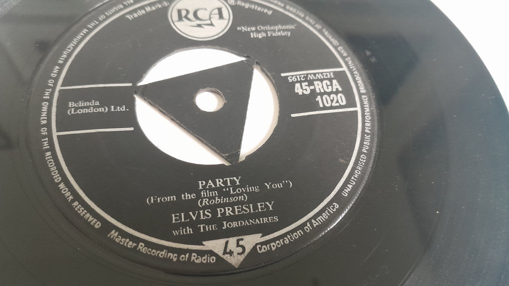 艾維斯·普里斯萊/貓王 - 10 RCA : RCA VICTOR 7" singles - 多個標題 - 45 RPM 7 吋單曲 - 1957 #1.0