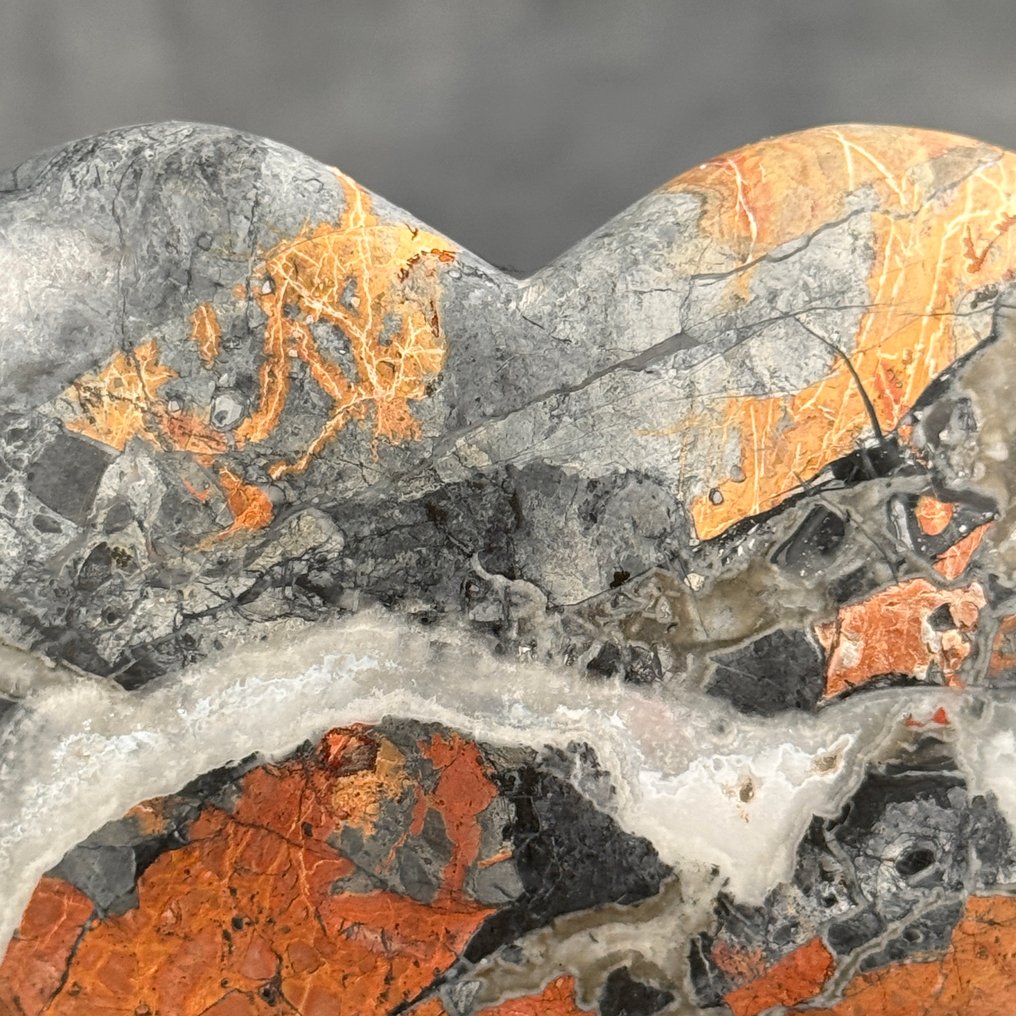 无底价 - 精美的Maligano和Red Jasper一对 心形与球体放置在定制支架上- 1600 g - (2) #4.3