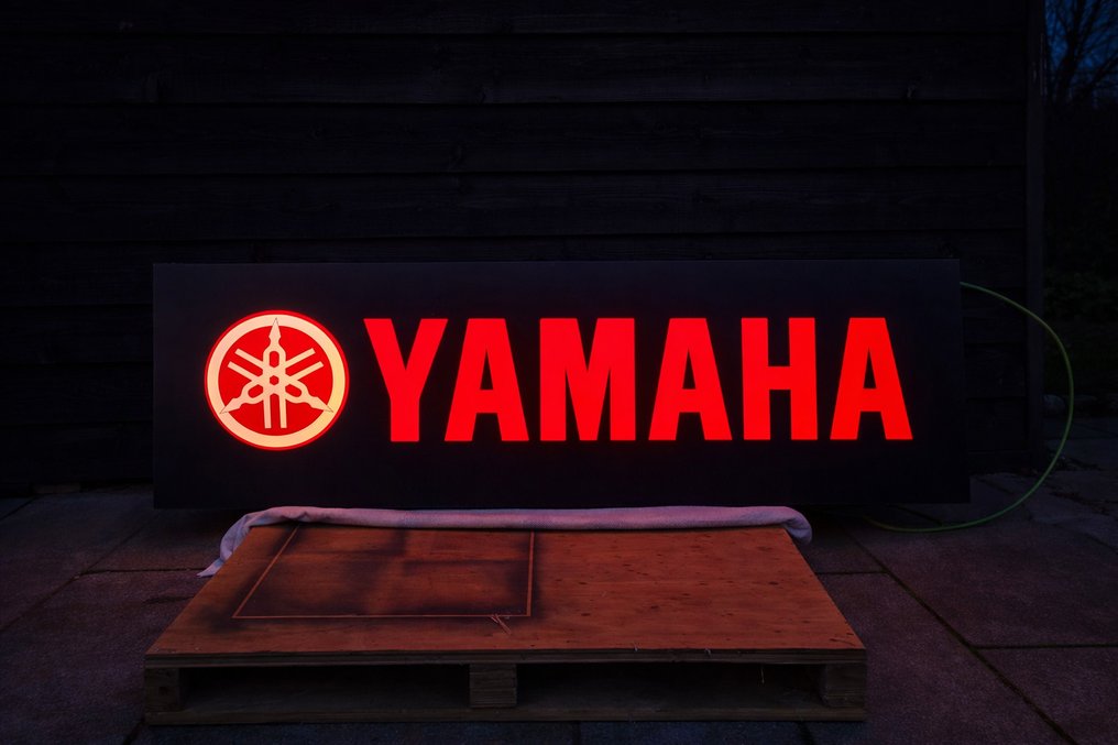 Yamaha - XXL 200 cm - Sinal - Aço, Resina #3.2