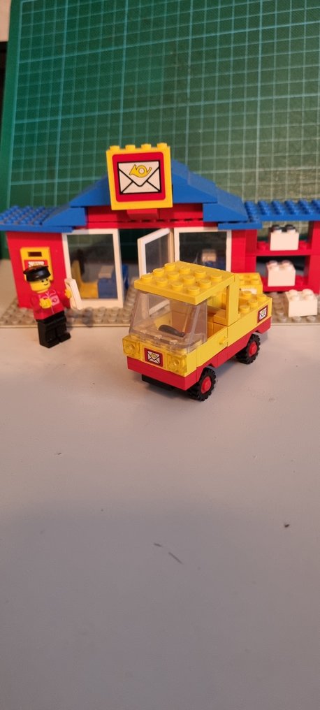 LEGO Set - 6362 - Classic Town - Postkantoor #1.0