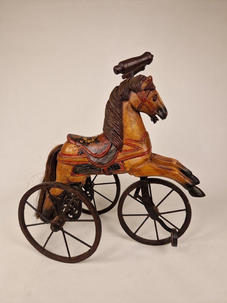 onbekend - Scultura, Houten paard op driewieler - 54 cm - Legno - 1950 #2.1