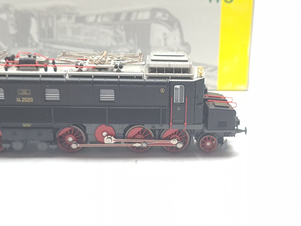 Trix H0轨 - 22869 - 电力机车 (1) - Ce 6/8 我们的‘Köfferli’ - SBB #4.3