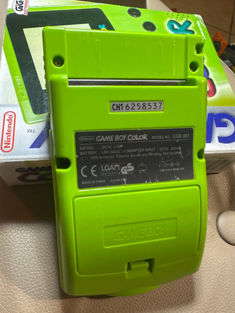 Nintendo - Gameboy Color - lime green - Video game console + games - In original box #3.2
