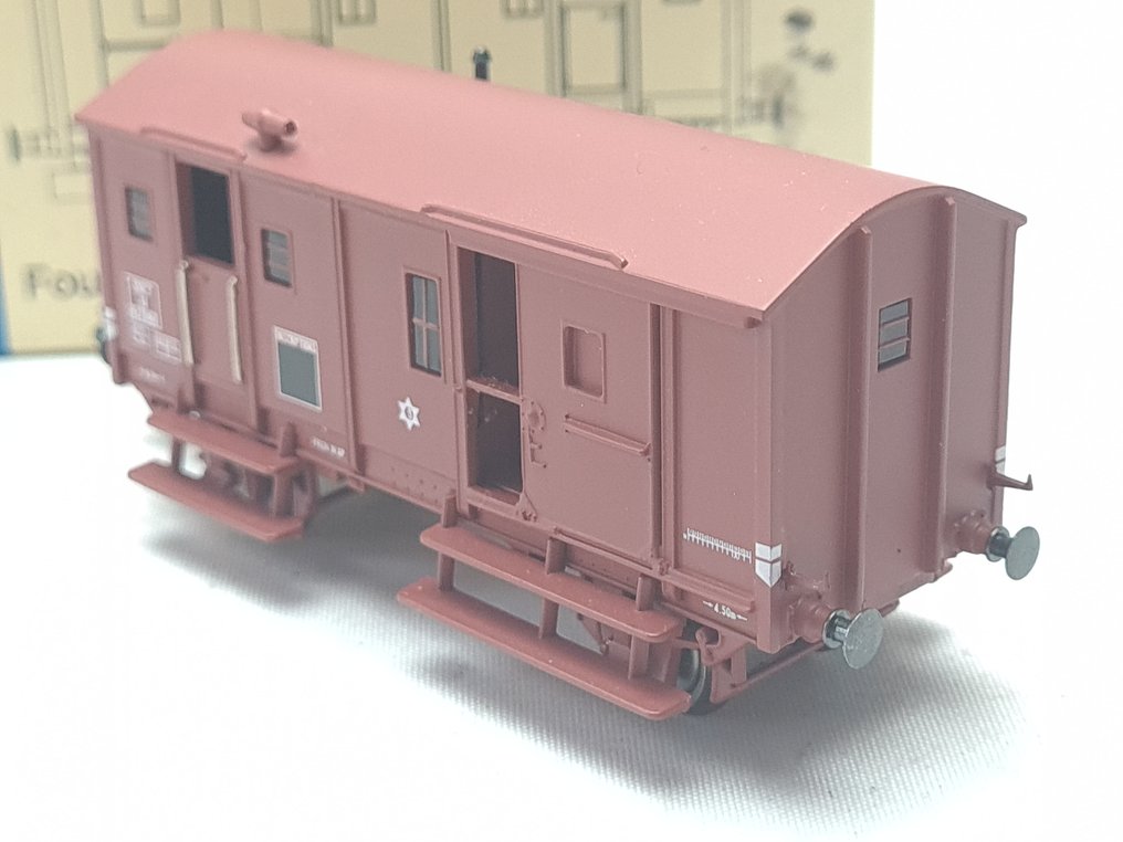 Makette H0 - 4351 - Model train freight carriage (1) - Type D van - SNCF #4.3