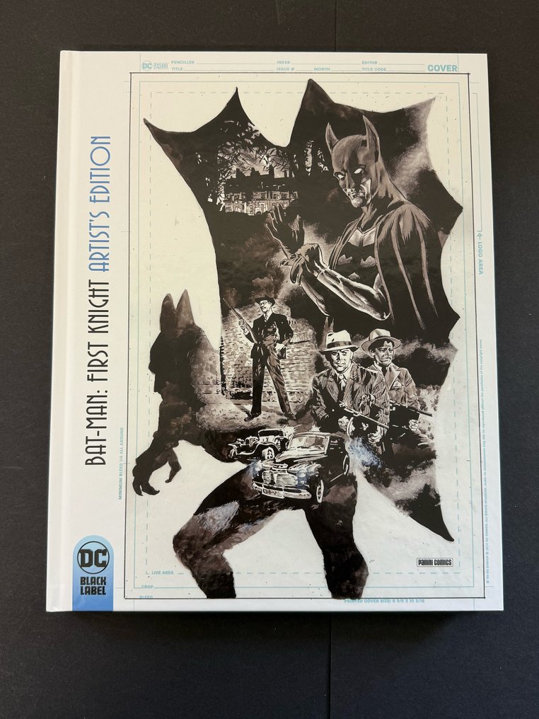 Bat-Man - First Knight signierte Bücher im Schuber - Rare Batman US Artbooks - 4 HC Bücher im Schuber (Lim. 666) mit Trading Cards sign. Mike Perkins und Dan Jurgens - 2 Rare US - 6 Suositut Batman-sarjakuvataiteilijoiden kirjat. #4.3