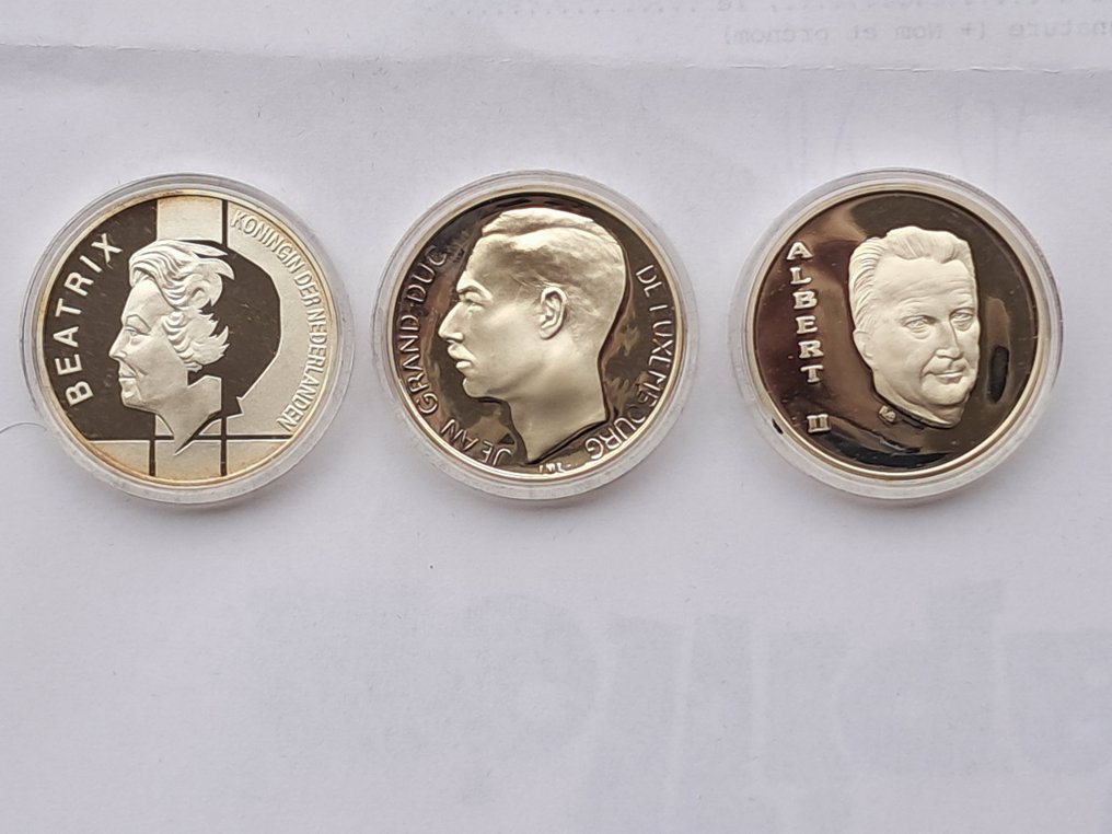 Benelux. 250 Francs, 10 Gulden, 250 Francs 1994 Benelux set (Sem preço de reserva) #2.1