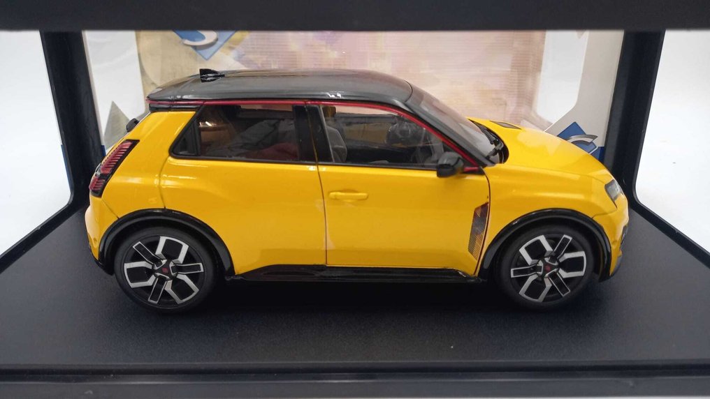 Solido 1:18 - Model samochodu - Renault 5 E-Tech Jaune Pop 2024 - (kod.22) #3.2