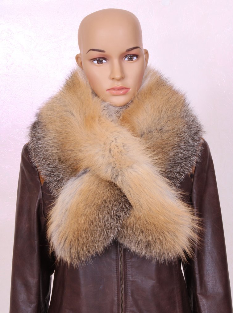 Artisan Furrier - Halstuch #1.0