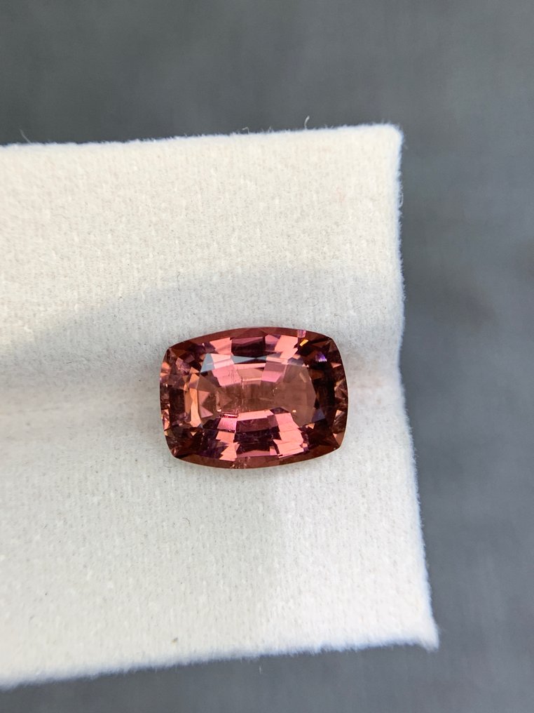 χωρίς τιμή ασφαλείας - 1 pcs  Ροζ Τουρμαλίνης  - 4.80 ct - Διεθνής Ένωση Έγχρωμων Πολύτιμων Λίθων (ICA GemLab) - Ροζ τορμαλίνης #3.2