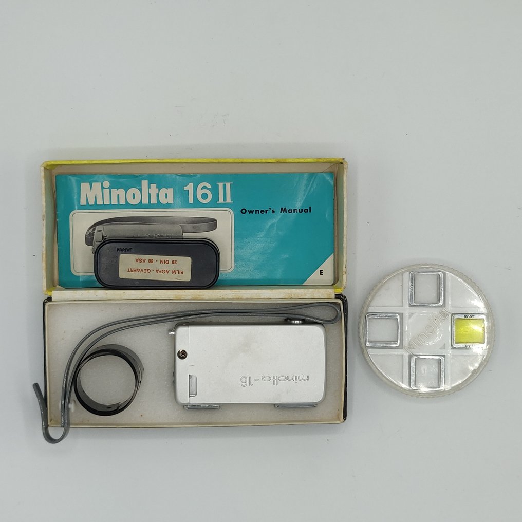 Minolta 16 II complete set in box | Fotocamera subminiatura #1.0