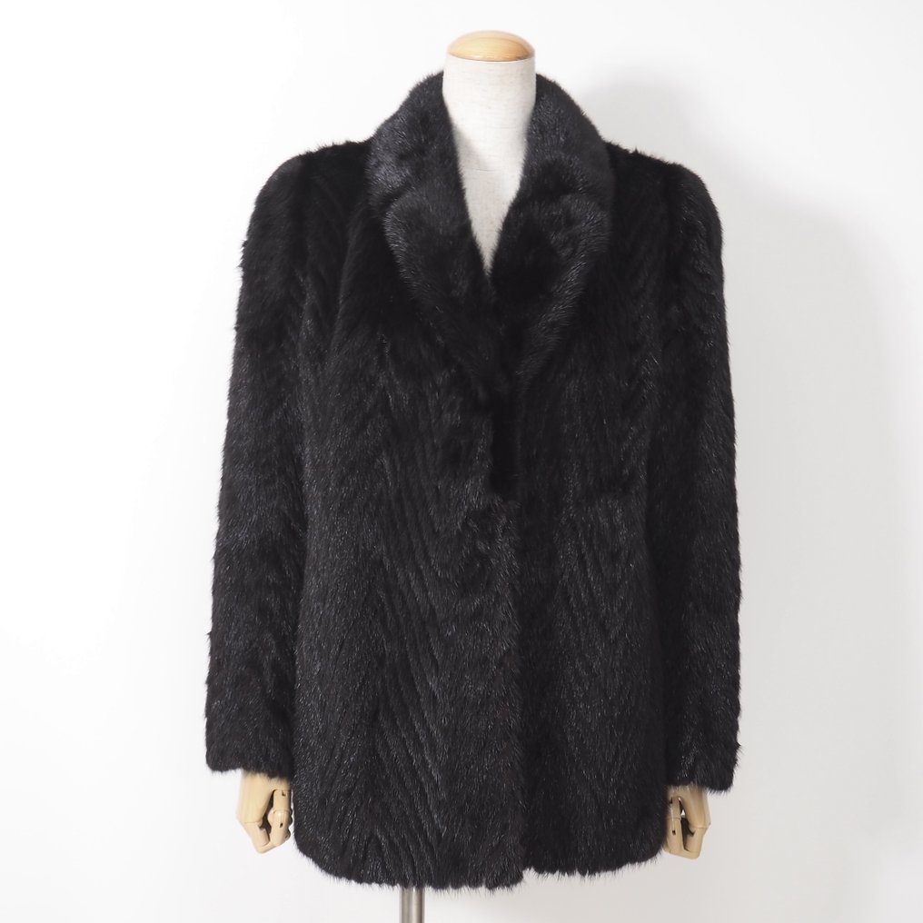 Saga Furs - 皮毛大衣 - 复古 #1.0