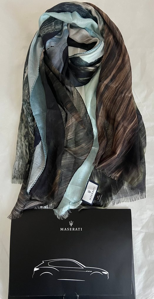 Other brand - Maserati Levante - Huivi #1.0
