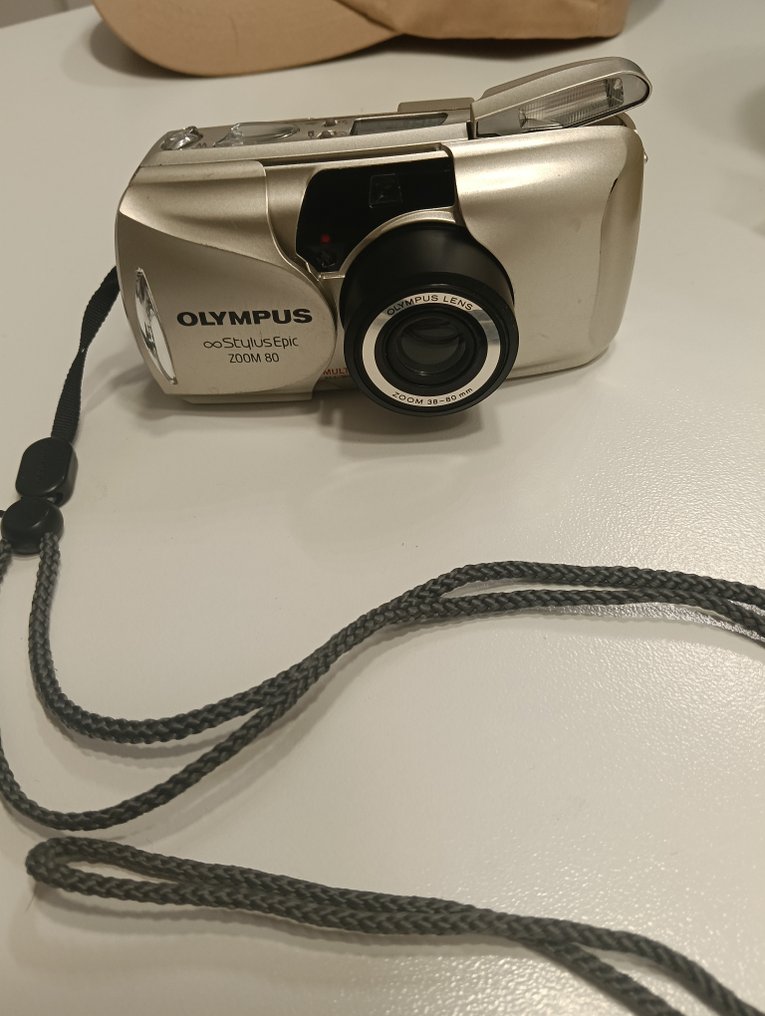 Olympus Stylus Epic Zoom 80 Cameră analogică #1.0