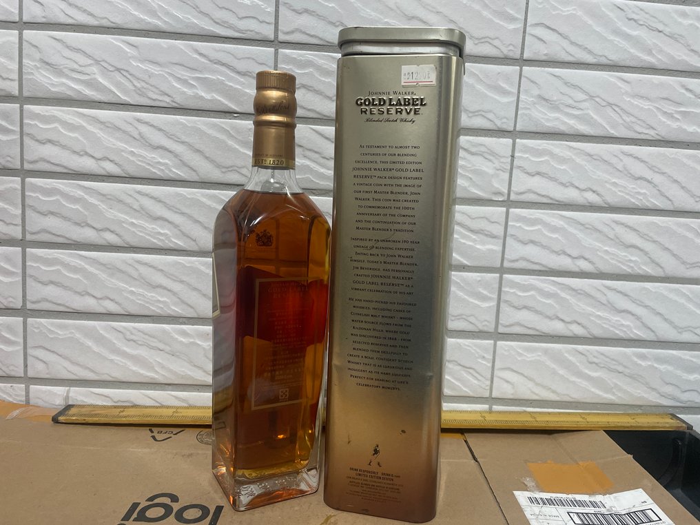 Johnnie Walker Gold Label Reserve - tin box  - 750ml #1.0