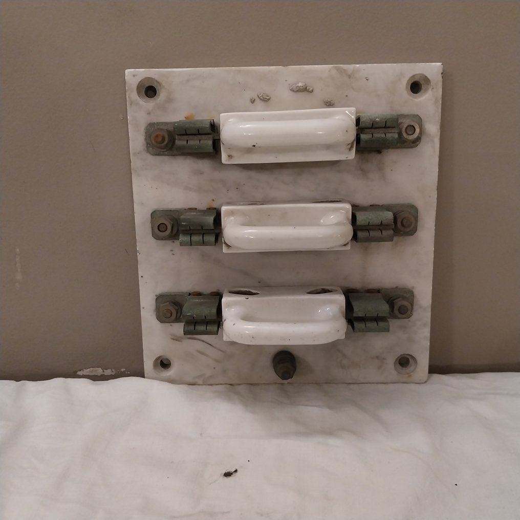 Industrielt utstyr - Italia - Seksjonering av ventiler #1.0